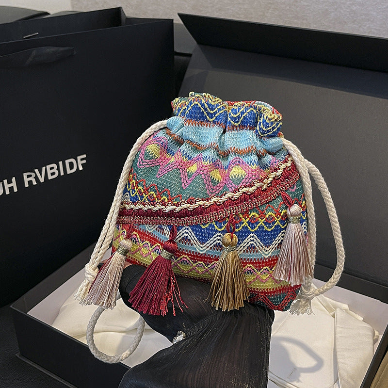WoBohemian Embroidered Bucket Bag Stornfield