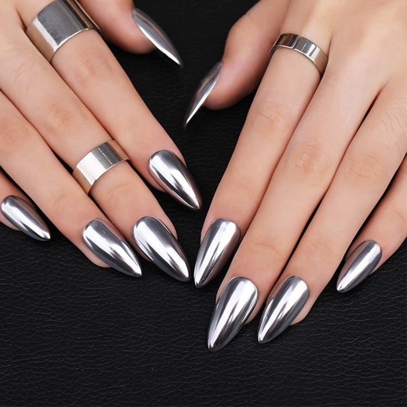 Acrylic nail set with elegant shape and shine Stornfield