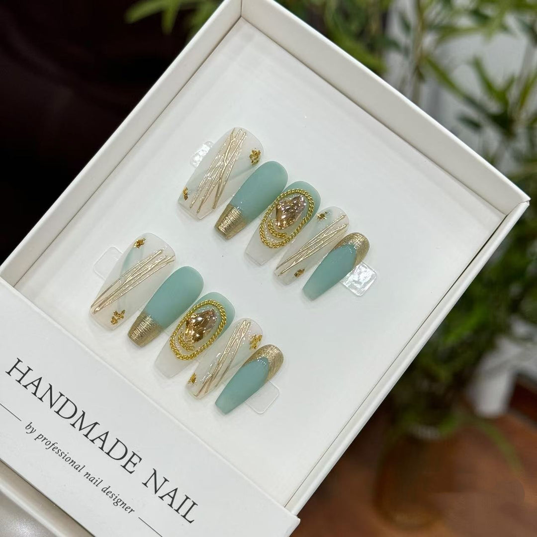Handmade Decorative Press-On Nail Art Set with Gem Accents