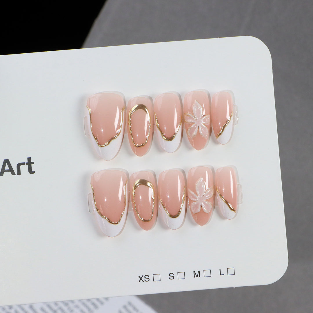 Elegant Press-On Nail Set with Gold Accents Stornfield