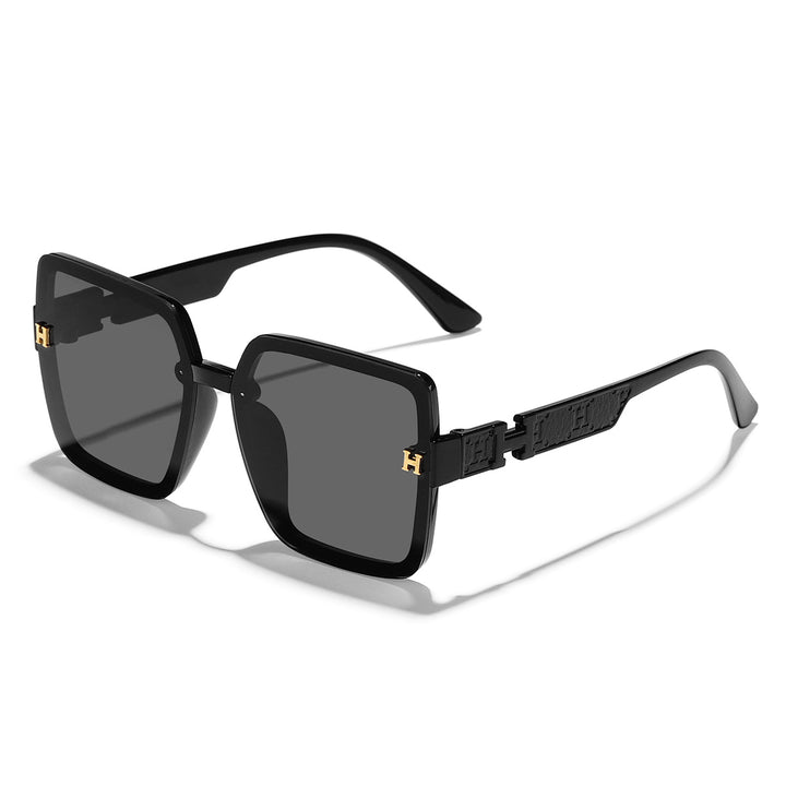 Women's oversized fashionable sunglasses with elegant gradient Stornfield