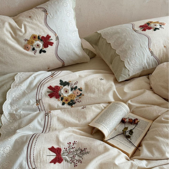 Vintage-inspired linen-cotton bedding set with flower garland embroidery