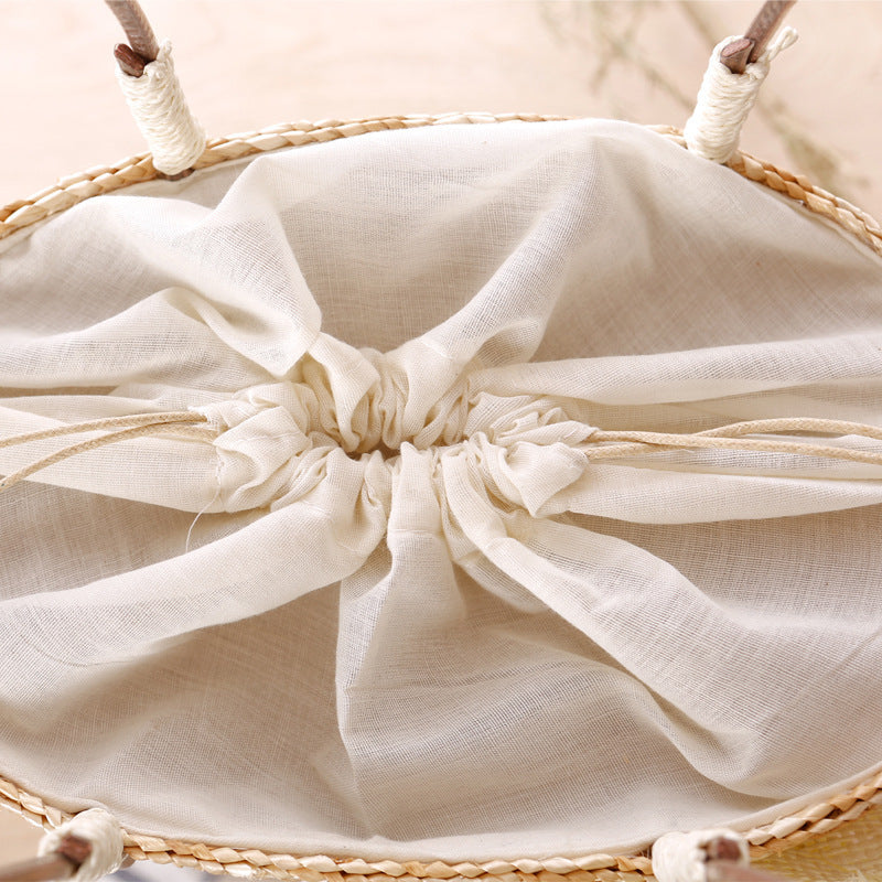 Elegant bast bag with flower appliqué Stornfield