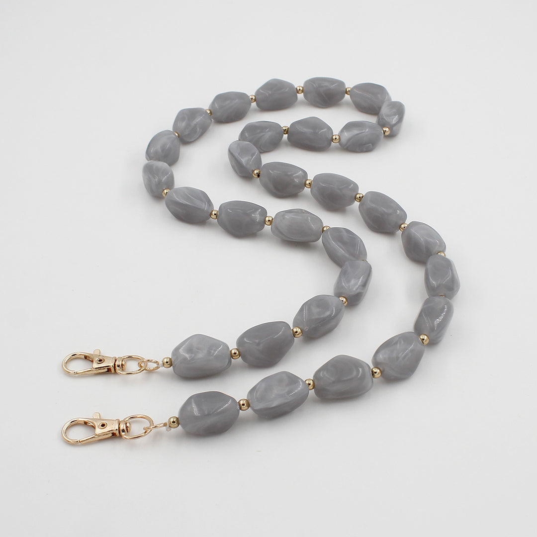 Elegant Beaded Eyewear Chain Stornfield
