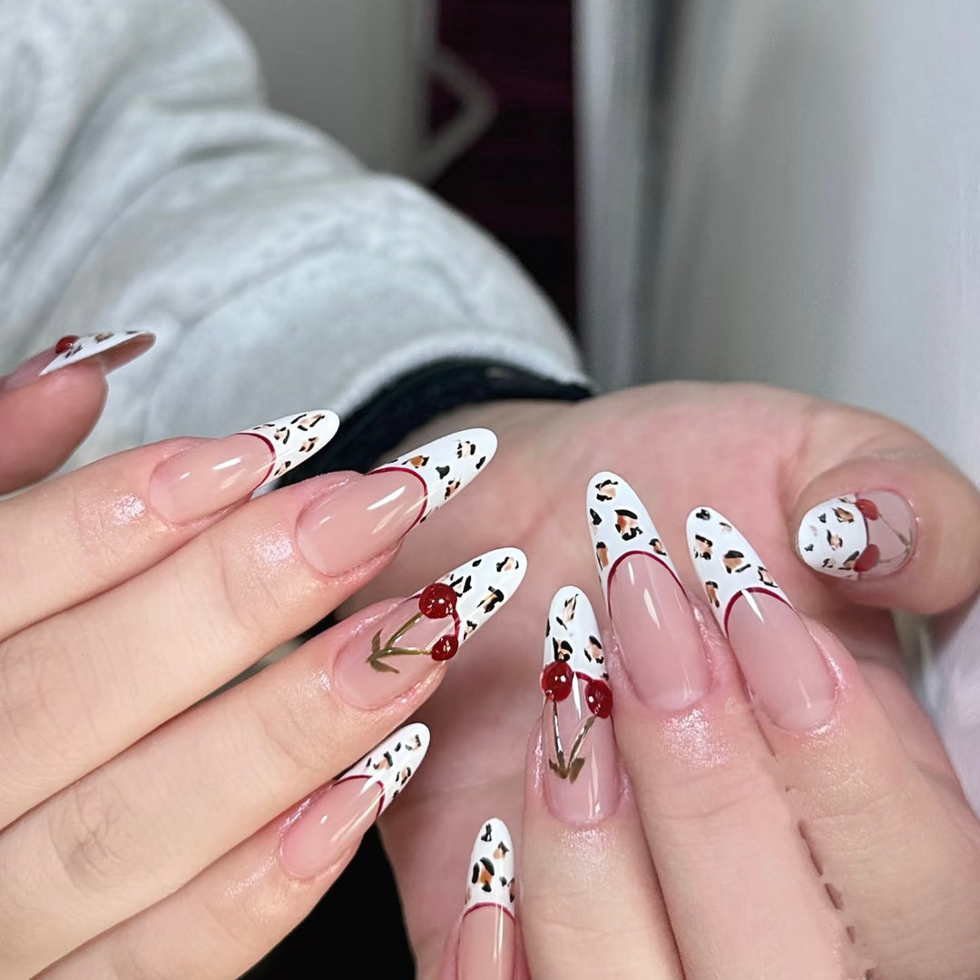 Decorative Press-On Nail Art Set with Unique Patterned Design