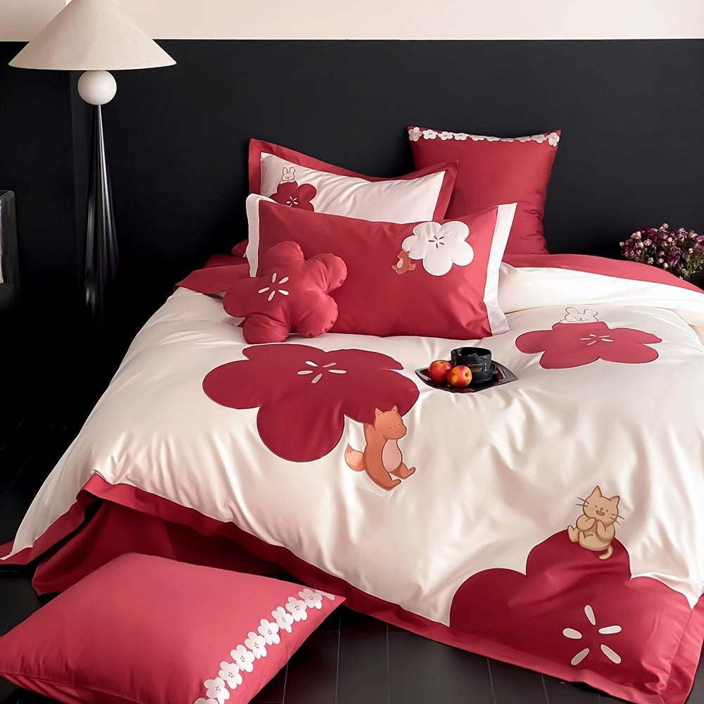 Floral Appliqué Cotton-Sateen Duvet Cover Set with Decorative Pillow Shams
