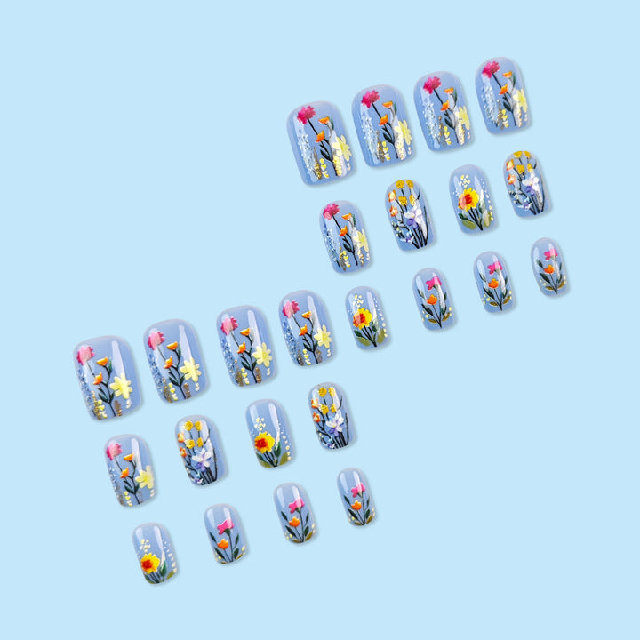 Floral-Embellished Press-On Nail Art Stornfield