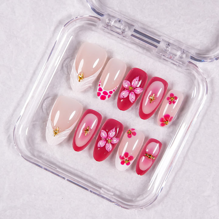 Decorative Floral Press-On Nail Set