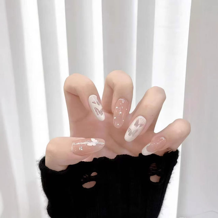 Decorative Press-On Nail Art Set with Elegant Floral Design