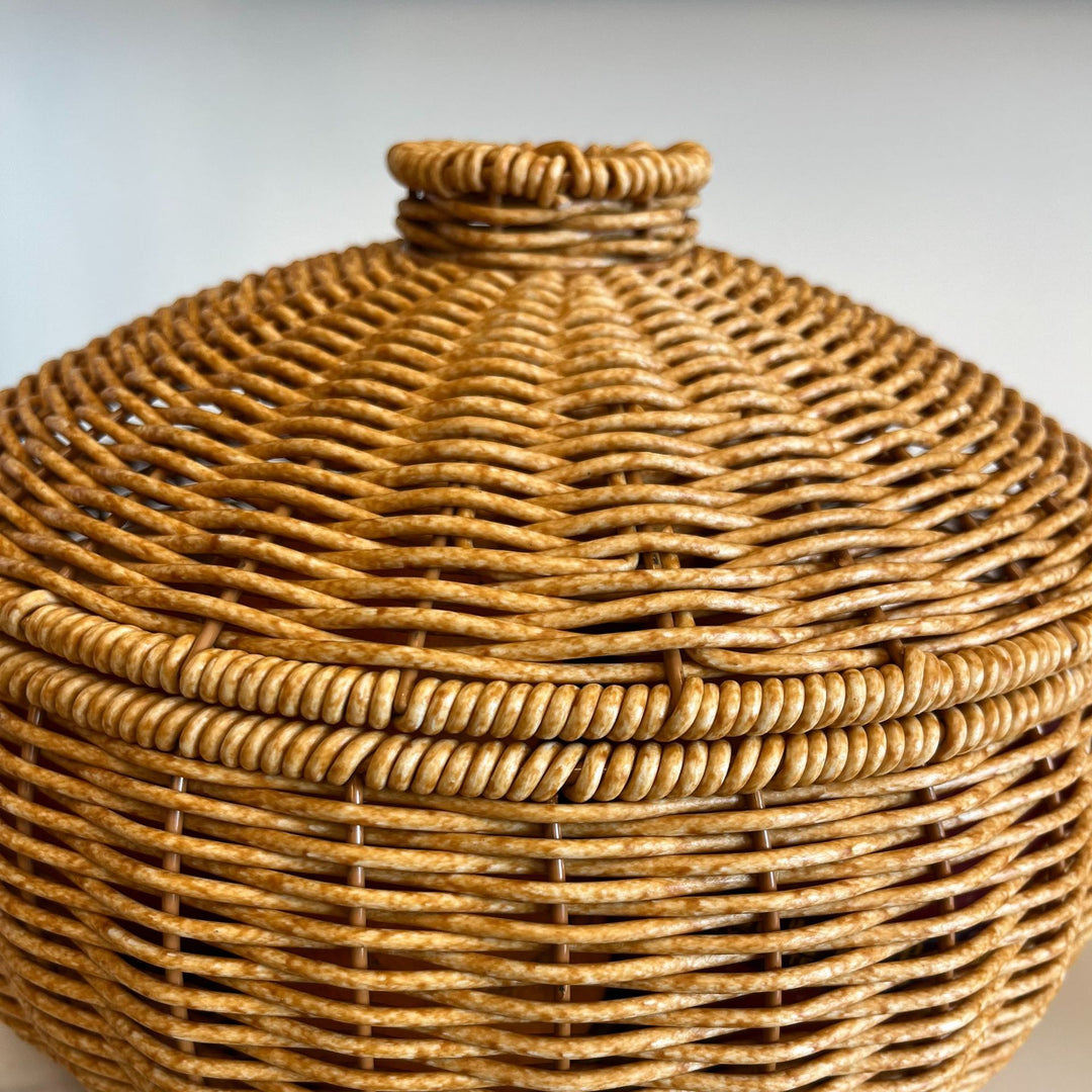 Women Handmade Basket with Lid Stornfield