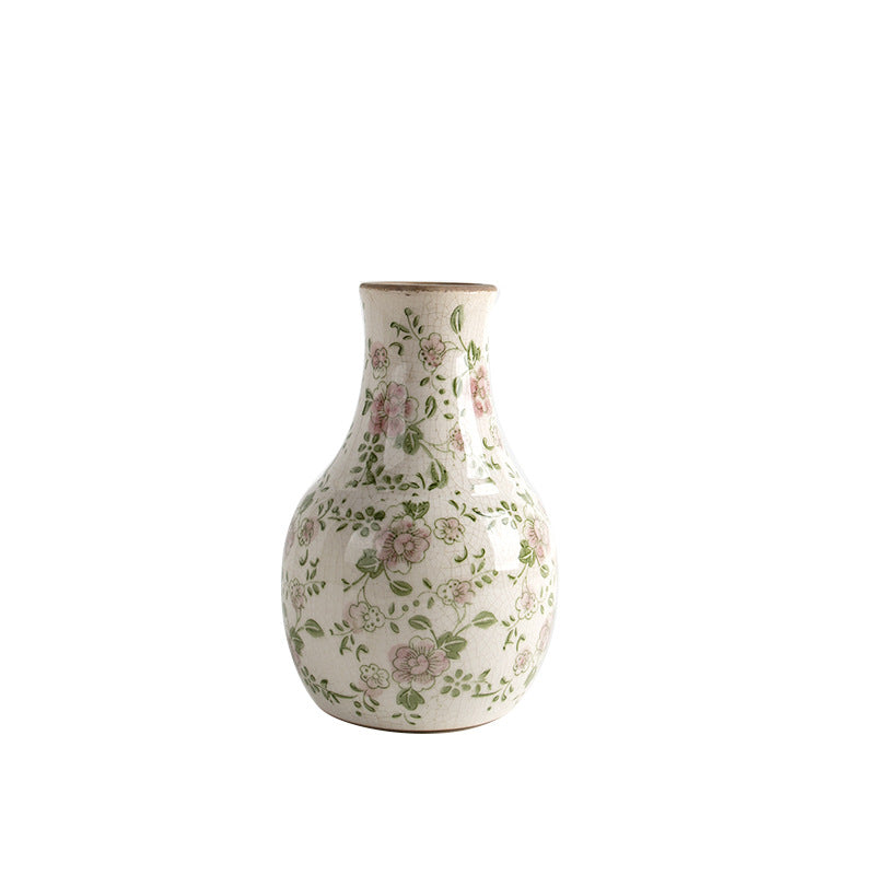 Beautiful and decorative vase Stornfield