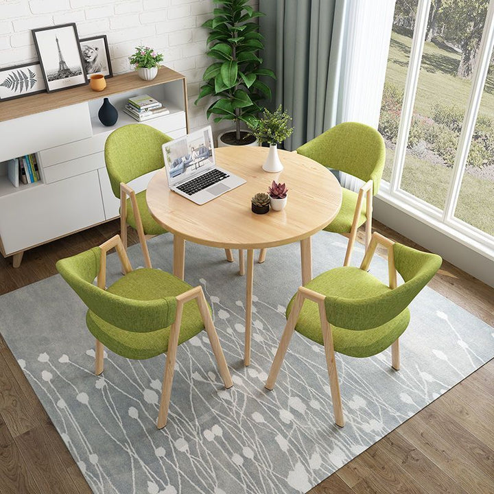 Dining chair with ergonomic upholstery and modern design Stornfield