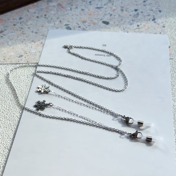 Delicate Layered Eyewear Chain Stornfield