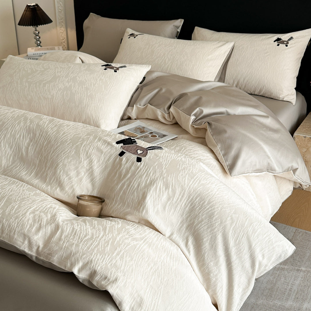 Bedding set in linen look with delicate flower embroidery