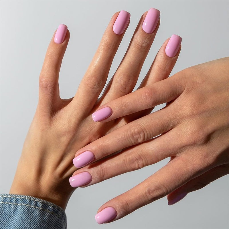 Artificial nail set with luxurious, pre-made nails Stornfield