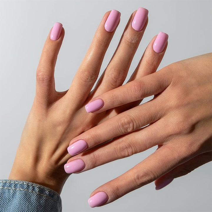 Artificial nail set with luxurious, pre-made nails Stornfield