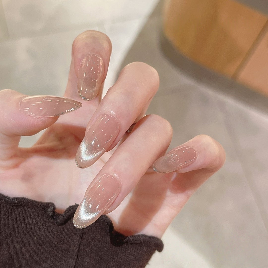 Artificial nails with elegant glitter fringe Stornfield