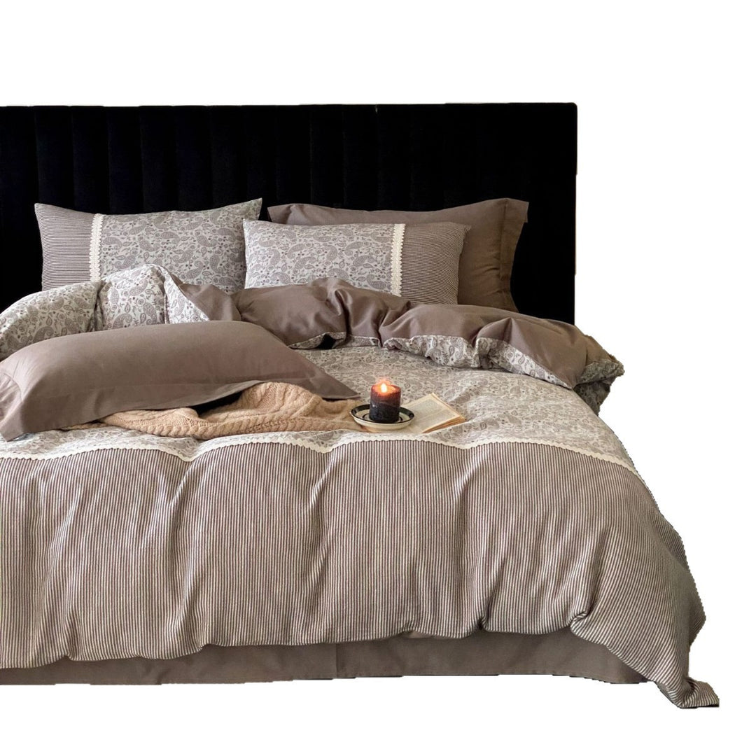 Reversible Paisley Cotton Sateen Duvet Cover Set with Lace Trim
