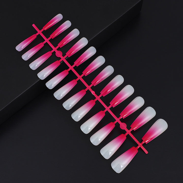 Artificial nails in elegant ombre design Stornfield