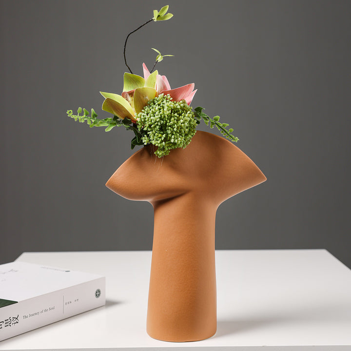 Elegant Decorative Sculpture
