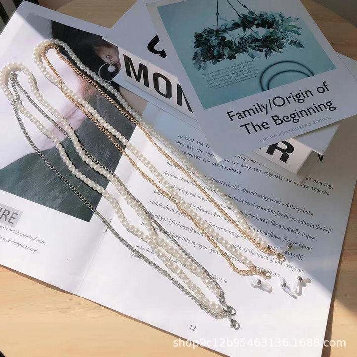 Elegant Pearl and Chain Reading Glasses Holder Stornfield