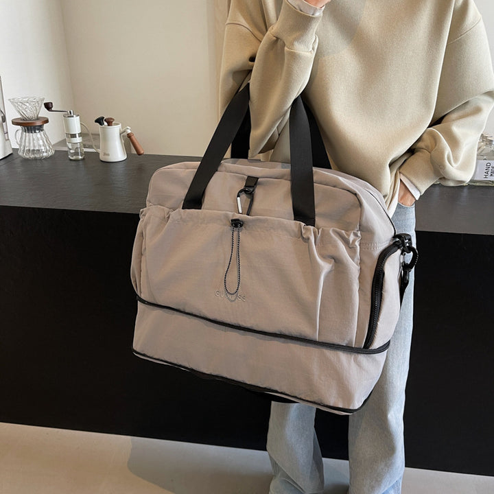 Versatile Lightweight Travel Duffle Stornfield