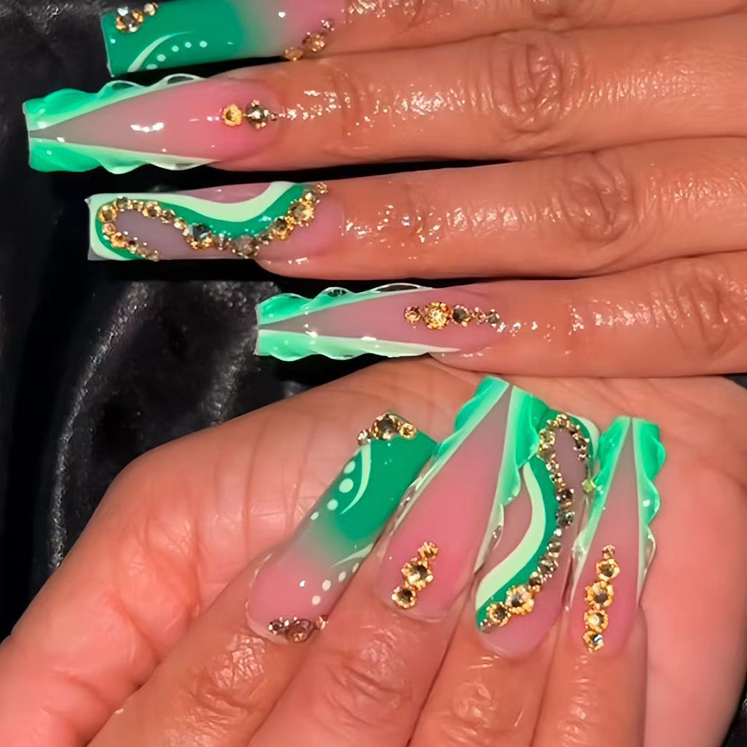 Decorative Press-On Nail Art Set with Rhinestone Accents Stornfield
