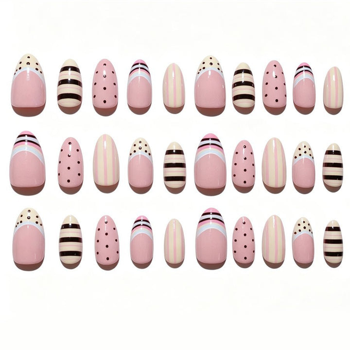 Artificial nails with modern patterns Stornfield