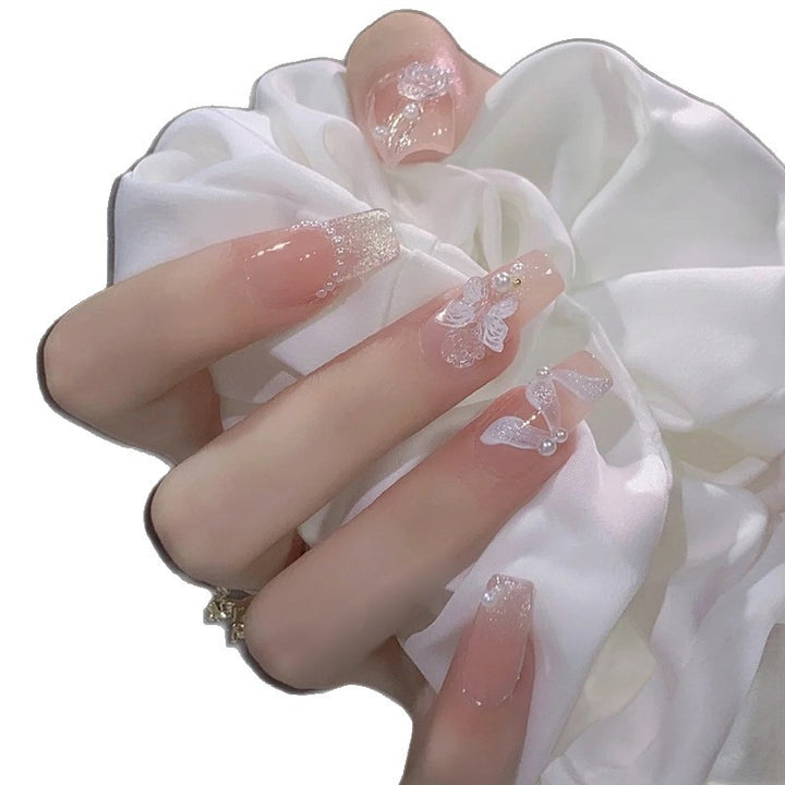 Elegant and Artistic Artificial Nails Stornfield