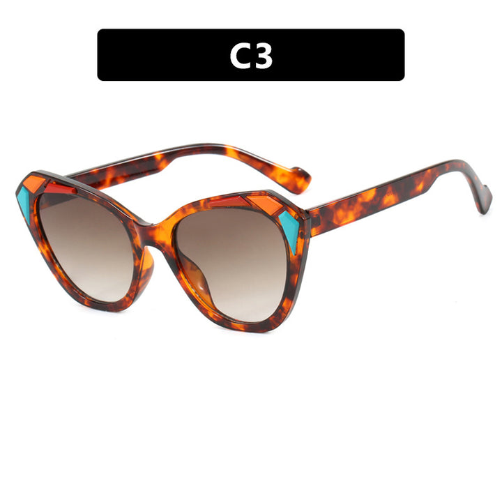 Ladies Cat Eye Sunglasses with Fashionable Details Stornfield