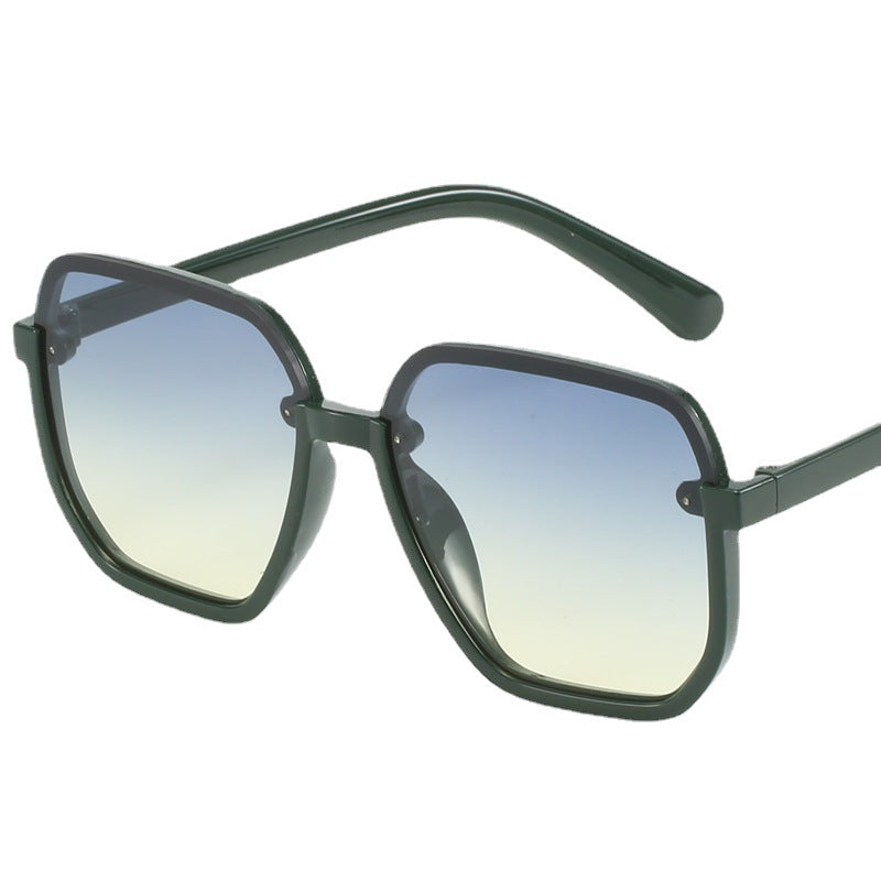 Women’s geometric sunglasses in modern design Stornfield