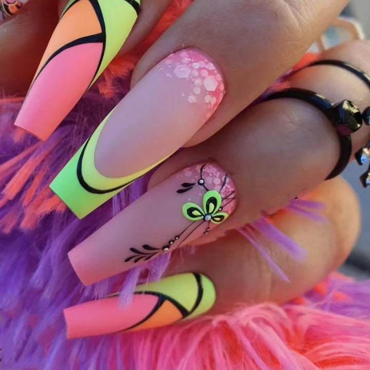 Creative artificial nails in modern design Stornfield
