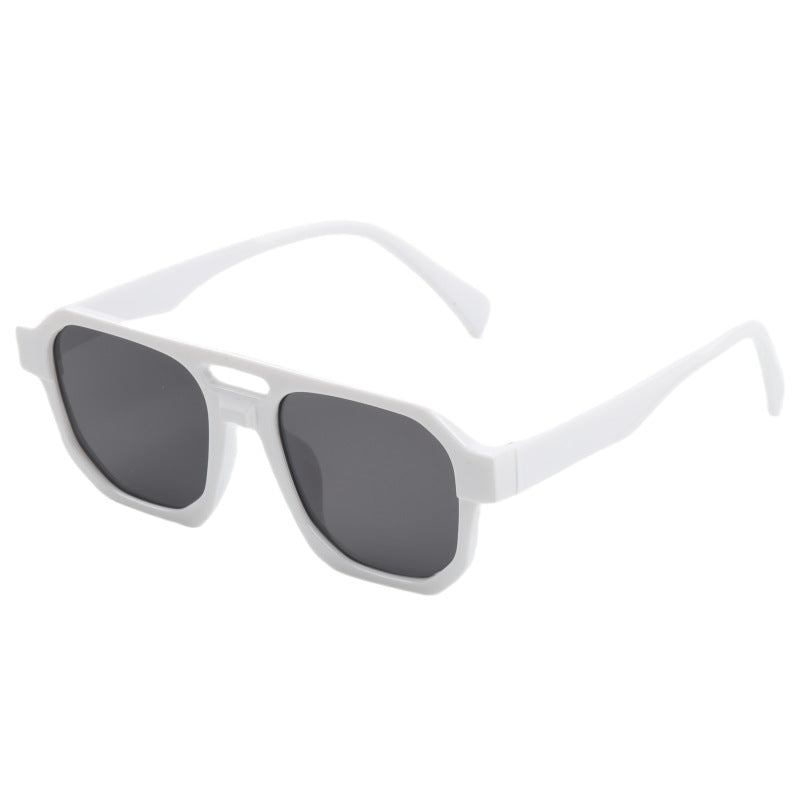 Ladies modern oversized sunglasses with square design Stornfield
