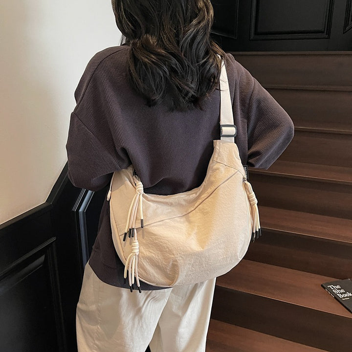 Lightweight Casual Sling Bag Stornfield