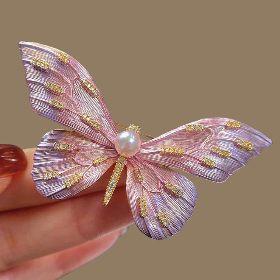 Elegant Butterfly Brooch Stornfield