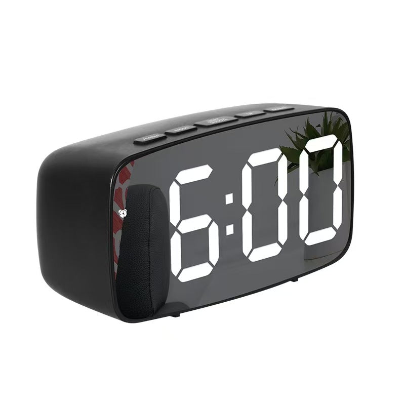 Digital alarm clock with large LED display Stornfield