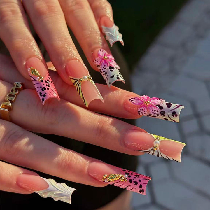 Artistic Floral Nail Tip Collection Stornfield