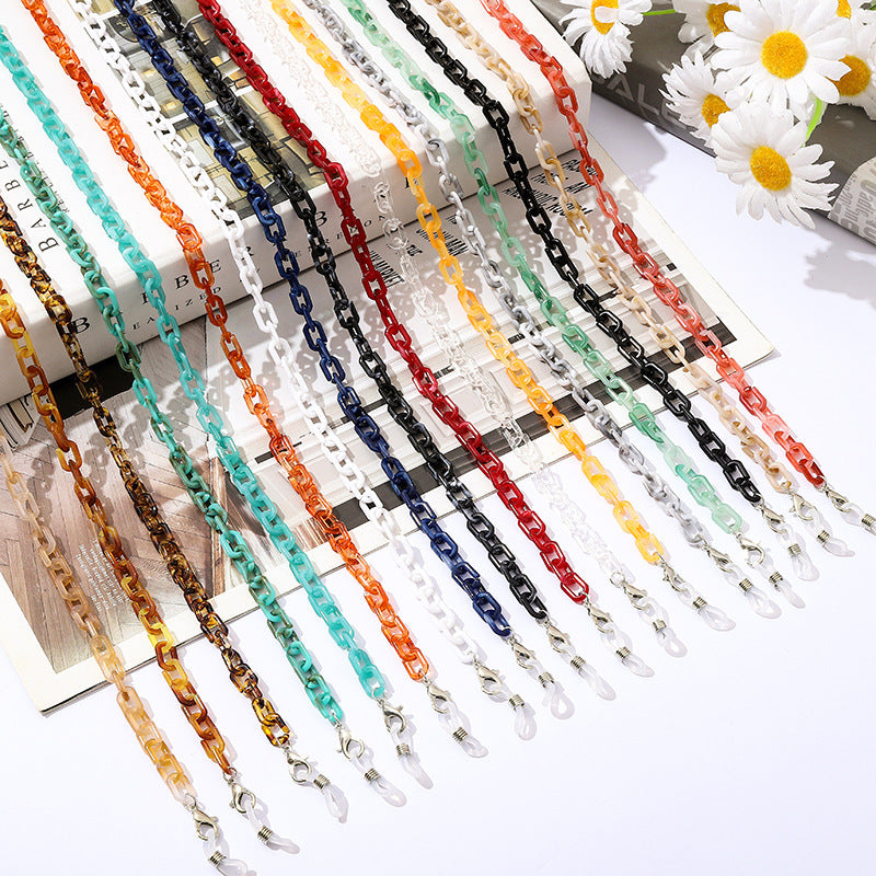 Fashionable necklace with clip clasp Stornfield