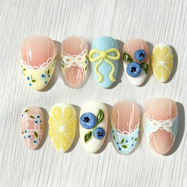 Decorative Floral Art Press-On Nails