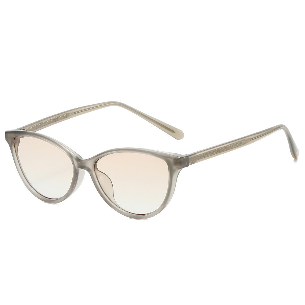 Women's Cat-Eye Sunglasses with Stylish Accents Stornfield