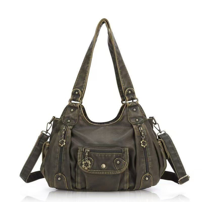 Fashionable shoulder bag with elegant details Stornfield