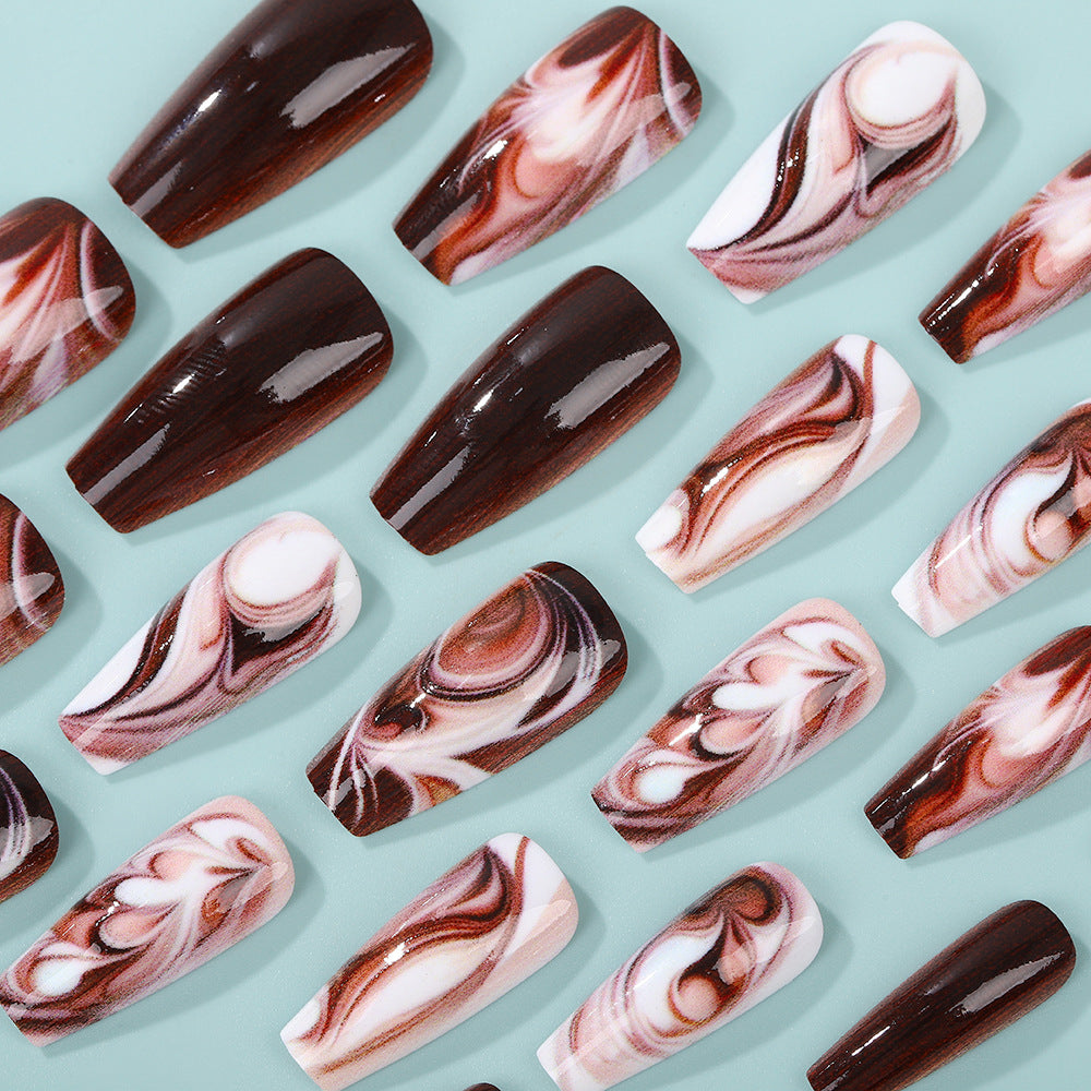 Artificial nails with artistic wave pattern Stornfield