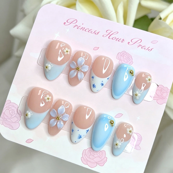 Floral Decorative Press-On Nails