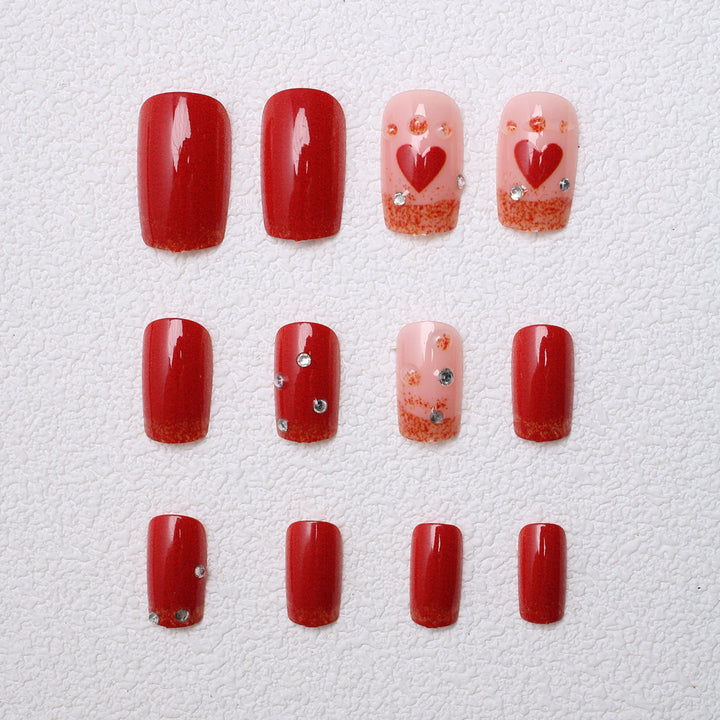 Glamorous Heart-Accent Press-On Nails Stornfield