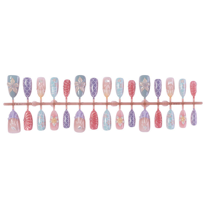 Artificial nail set with elegant floral and geometric designs Stornfield