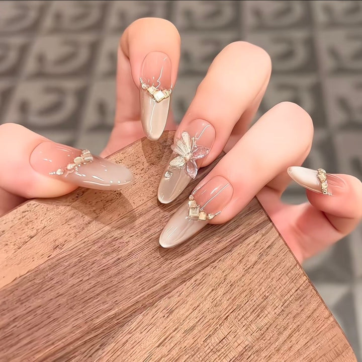 Decorative Press-On Nail Set with Floral Accents Stornfield
