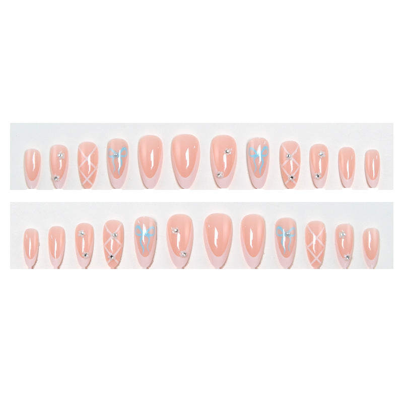 Elegant artificial nails with floral and decorative details Stornfield