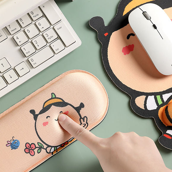Cartoon-Themed Ergonomic Wrist Support Pad