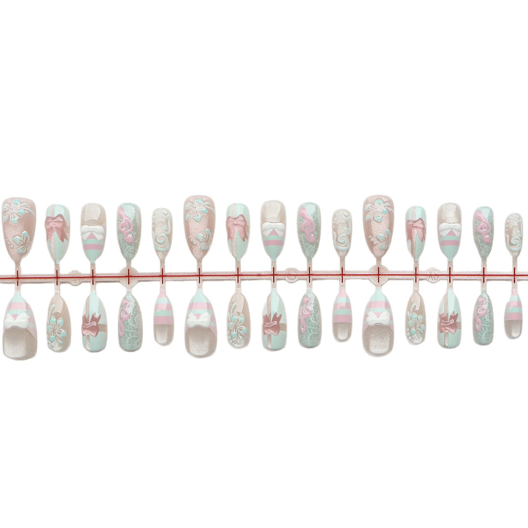 Themed Press-On Nail Art Set Stornfield
