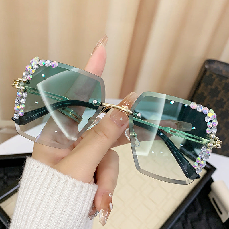 Ladies sunglasses with extravagant rhinestone frame Stornfield